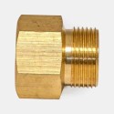 Raccord laiton femelle 3/8″ x mâle 22x150, adaptation flexible pompe irrigation agricole, montage vanne industrielle, raccordement machine-outil refroidissement, dépannage plomberie réseau chauffage collectif, transformation chantier.