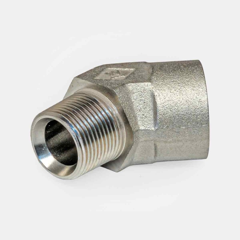 Coude 45° hydraulique femelle 1/2″ mâle 1/2″, alimentation flexible rampe irrigation, montage pompe sur semoir tracteur, réparation circuit graissage pressoir, branchement automate industriel, transformation centrale mini-pelle Kubota.