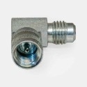 Raccord coude 90° M16x2 femelle 16x2, montage flexible vérin sur tracteur agricole, adaptation circuit hydraulique moissonneuse, réparation pompe centrale industrielle, raccordement automate TP, transformation ligne manutention atelier.