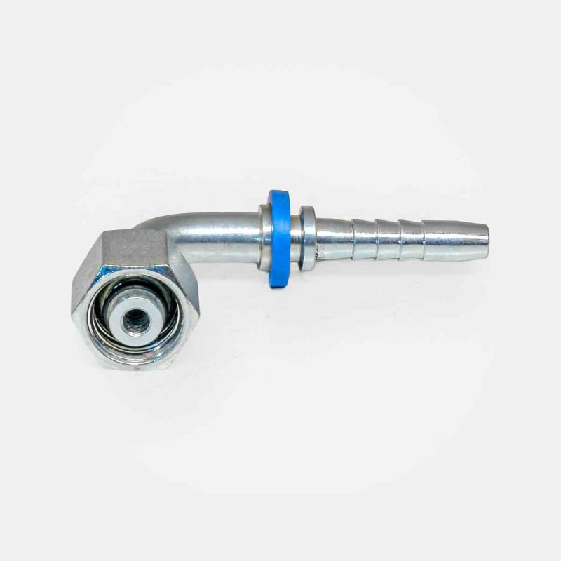 Embout sertir coude 90° SJ‑S13 Ø 15 mm pour flexible presse plieuse industrielle, adaptation circuit grue mobile chantier, instrumentation robot tri automatisé, maintenance branchement flexible agricole ou forestier.